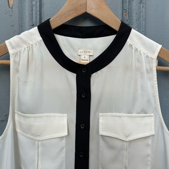 J Crew Sleeveless Blouse, Size 6 - Picture 3 of 7